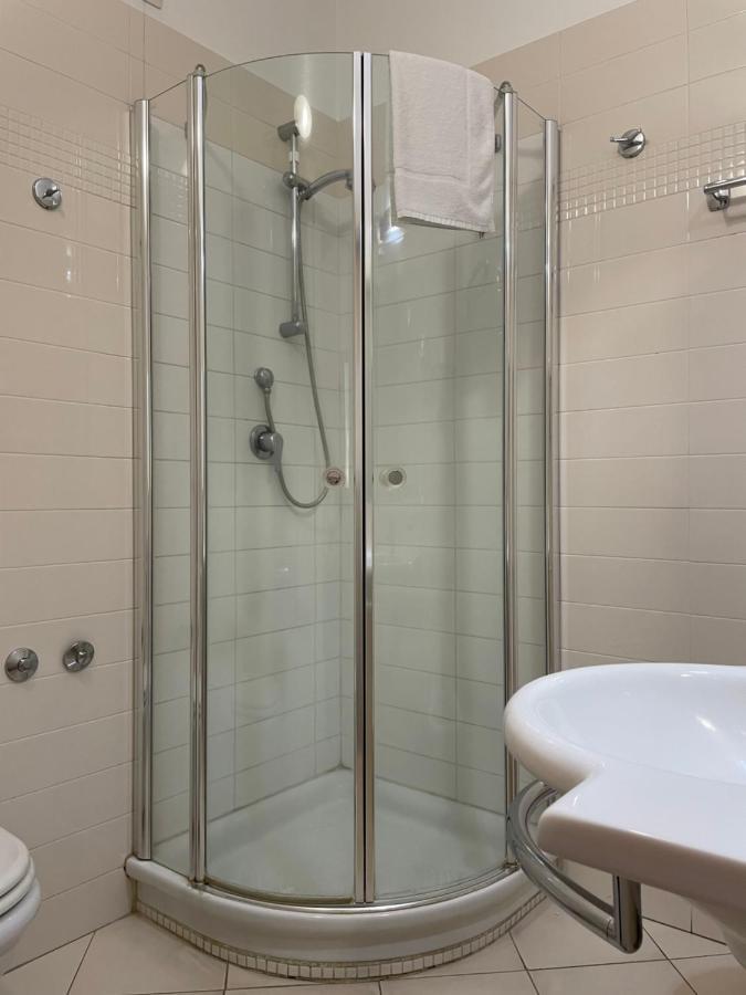 Guest house Hall 3*
