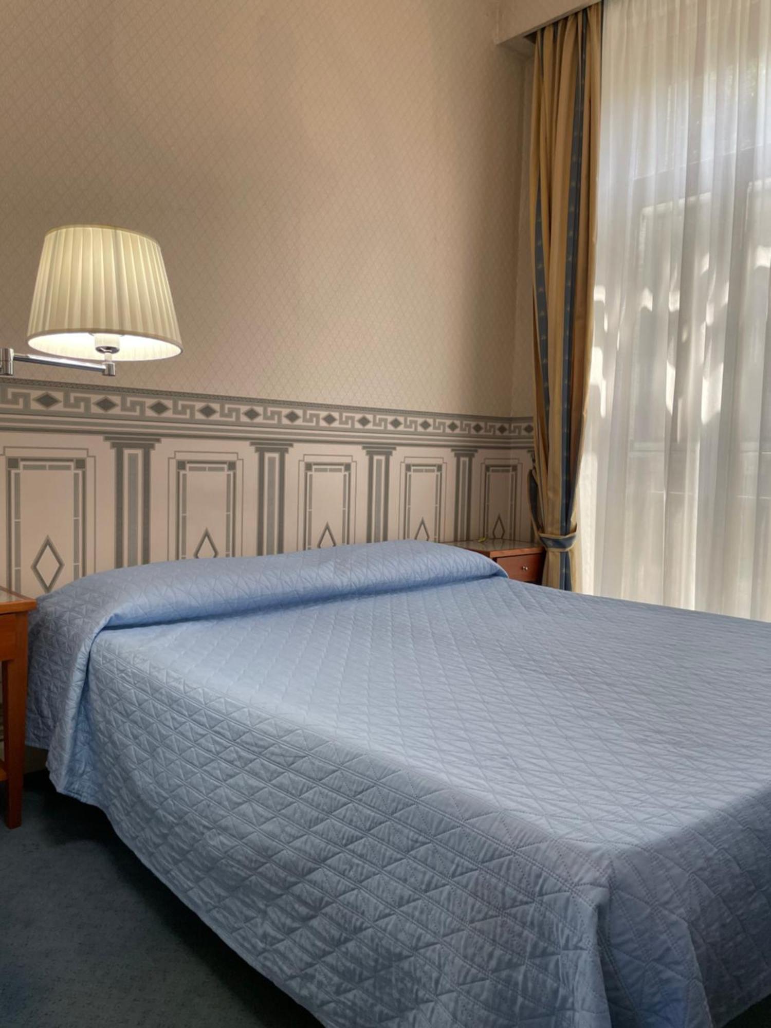 Hall 3*